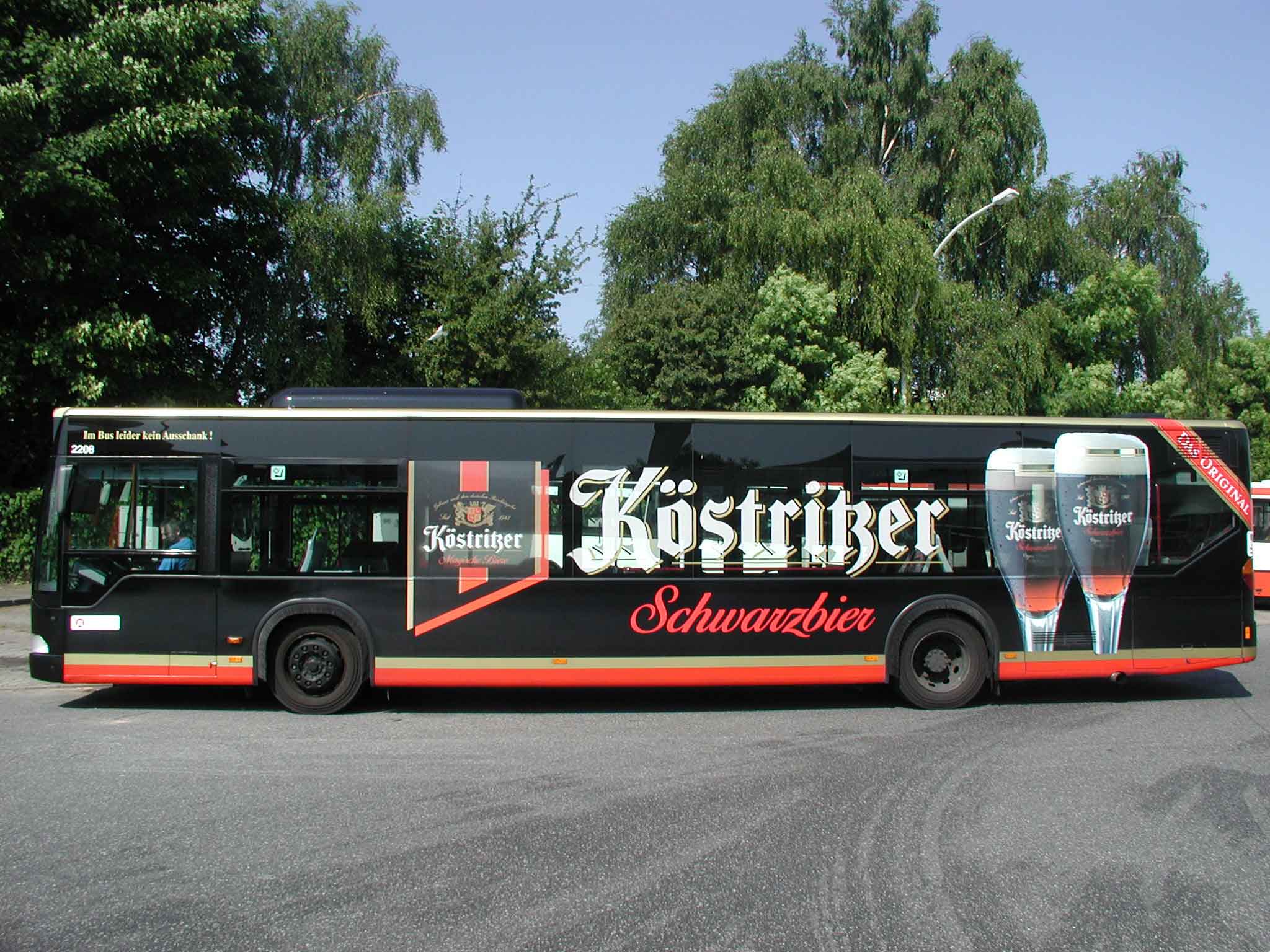 Verkehrsmittelwerbung auf Bus